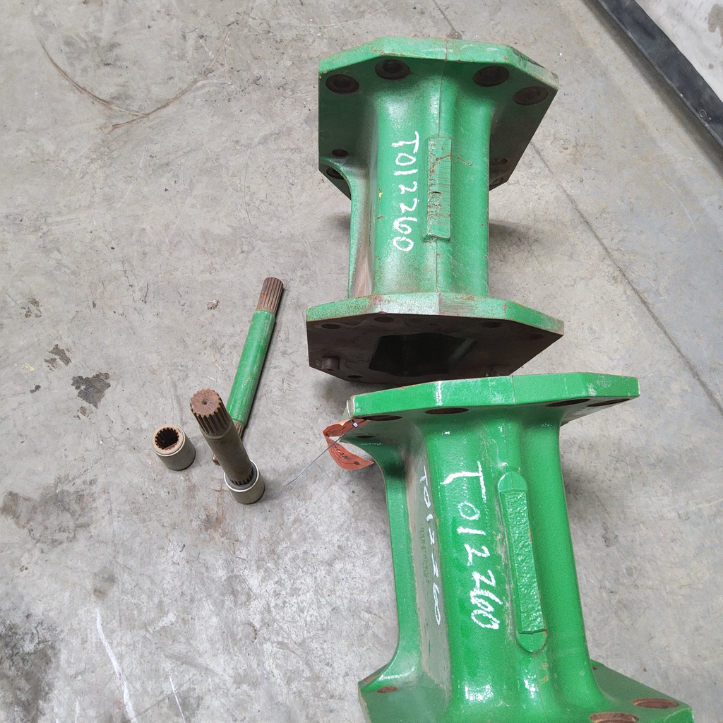 15.75"L Combine Frame Extension, w/Shafts, no Hdw or Truss Rod, John Deere Combine 9000 Series[Single Reduction same as Ring and Pinion] ("A" 18/18 Spline Equal Length Shafts), John Deere Green