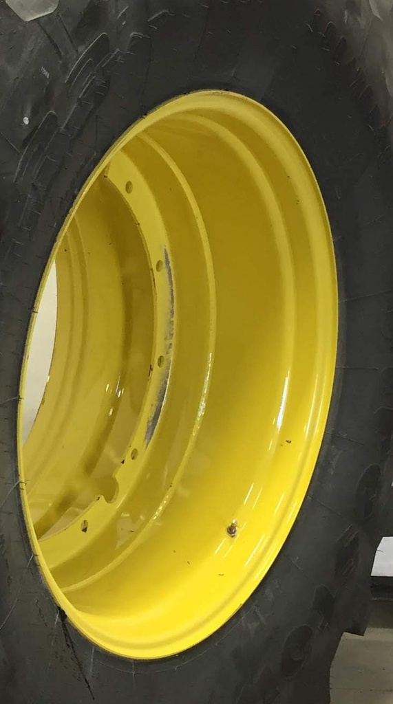 25"W x 38"D, John Deere Yellow 12-Hole Stub Disc