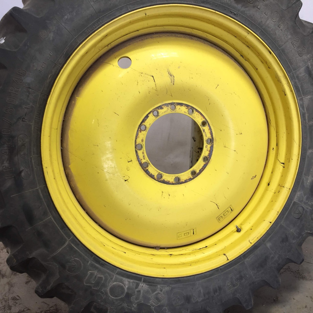 13"W x 46"D, John Deere Yellow 10-Hole Bubble Disc