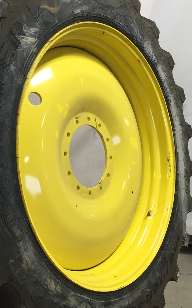 13"W x 46"D, John Deere Yellow 12-Hole Bubble Disc