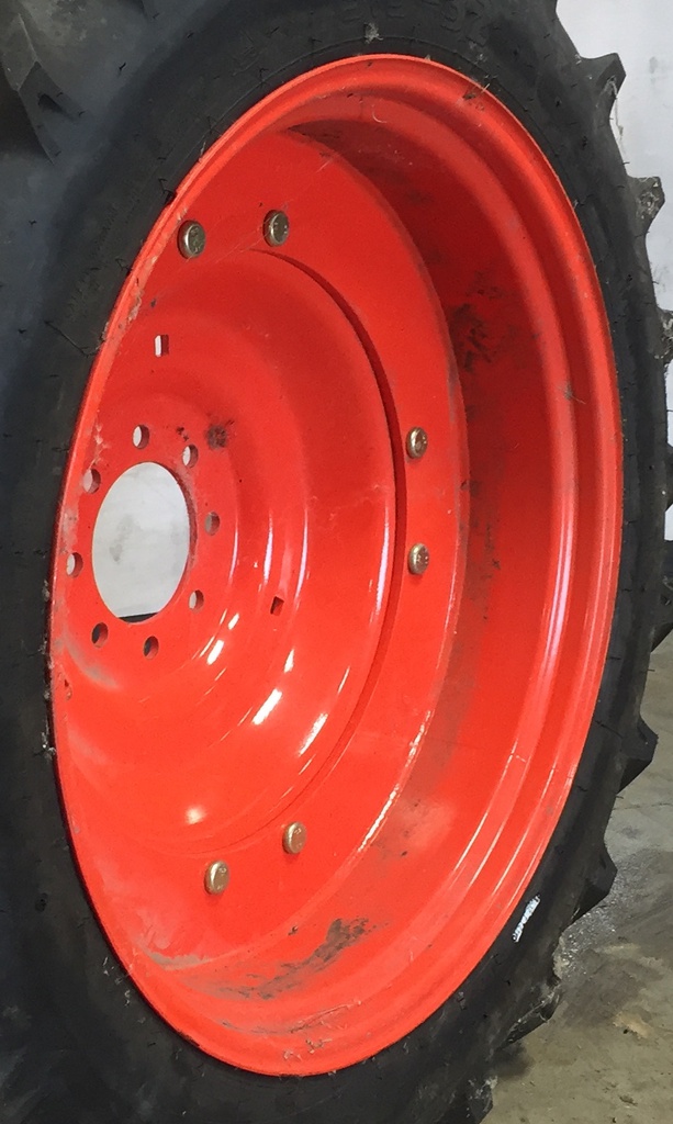 7"W x 32"D, Orange 8-Hole Stub Disc