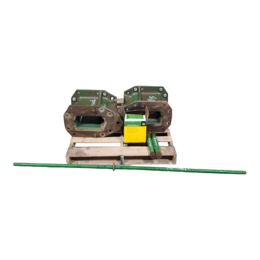 [T014145] 15.75"L Combine Frame Extension for John Deere Combine "S" Series ("D"22/22 spline drive shafts), John Deere Green