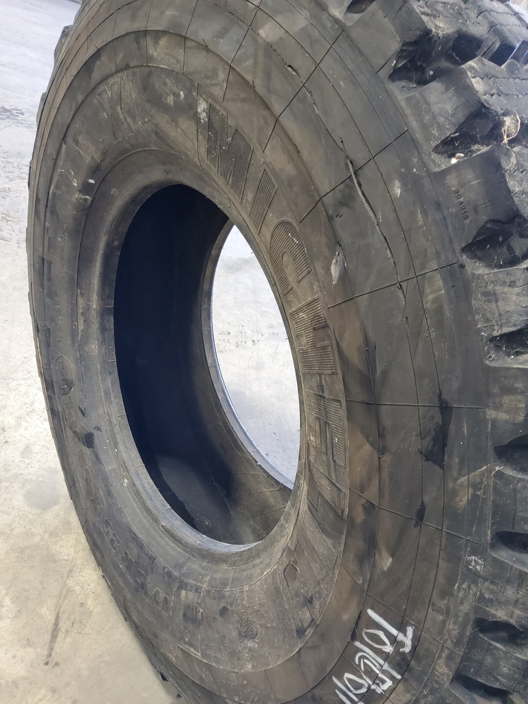 17.5/R25 Michelin X Snoplus T G-2/L-2 1*, G (14 Ply) 75%