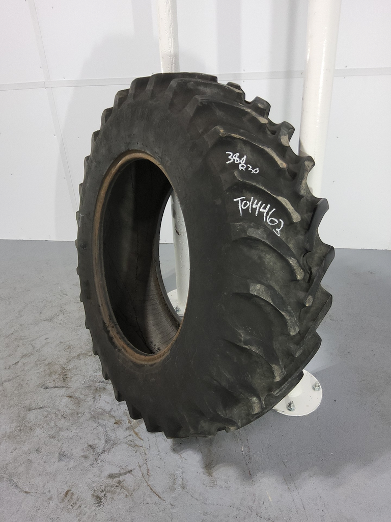 380/85R30 Firestone Radial All Traction FWD R-1 135B 75%