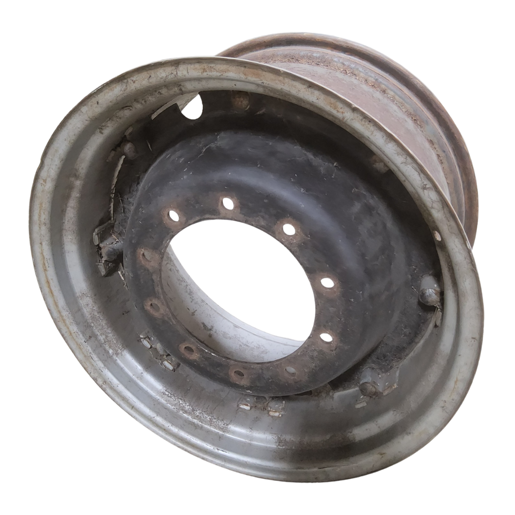 15"W x 28"D, Case IH Silver Mist 8-Hole Rim with Clamp/Loop Style