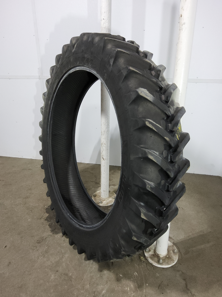 340/85R46 Michelin AgriBib Row Crop R-1W 45%