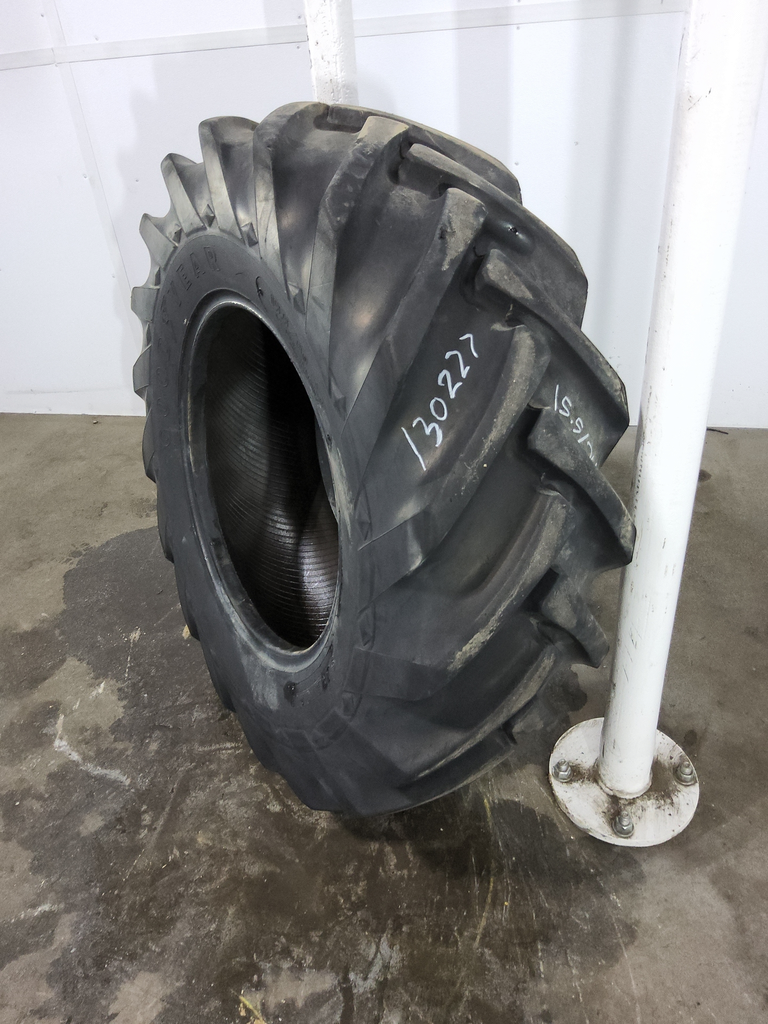 15.5/80-24 Goodyear Farm Sure Grip Implement I-3 F (12 Ply), 70%