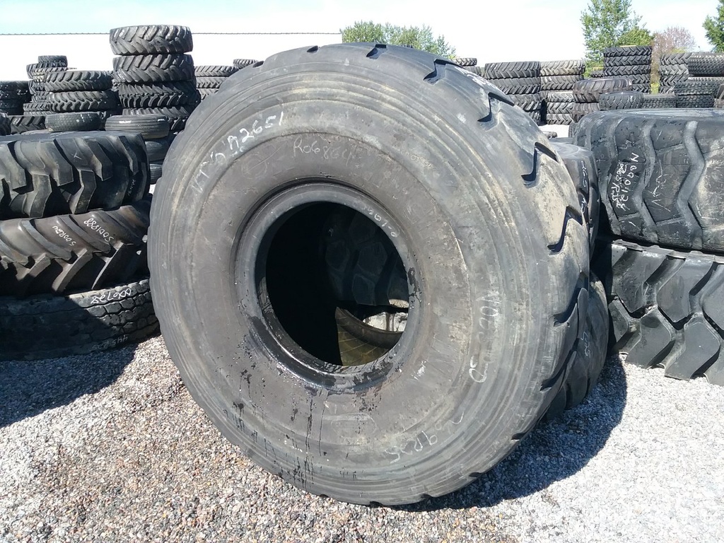 26.5/R25 Michelin XHA X L-3 45%