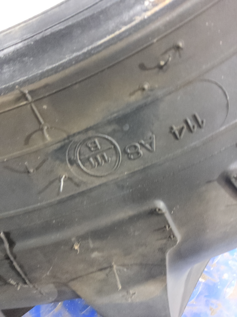 11.2R24 Michelin AgriBib R-1W 111B 90%