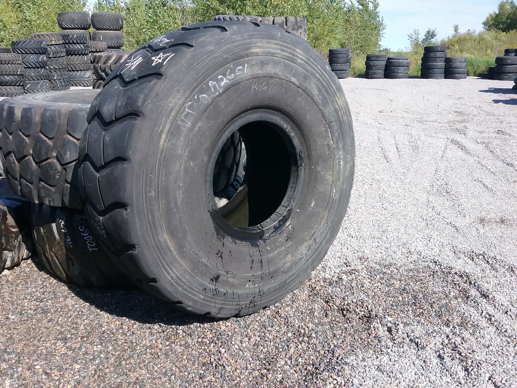 26.5/R25 Michelin XHA X L-3 45%