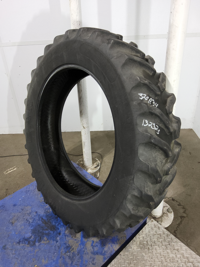 320/85R34 Goodyear Farm Dyna Torque Radial R-1 133A8 60%