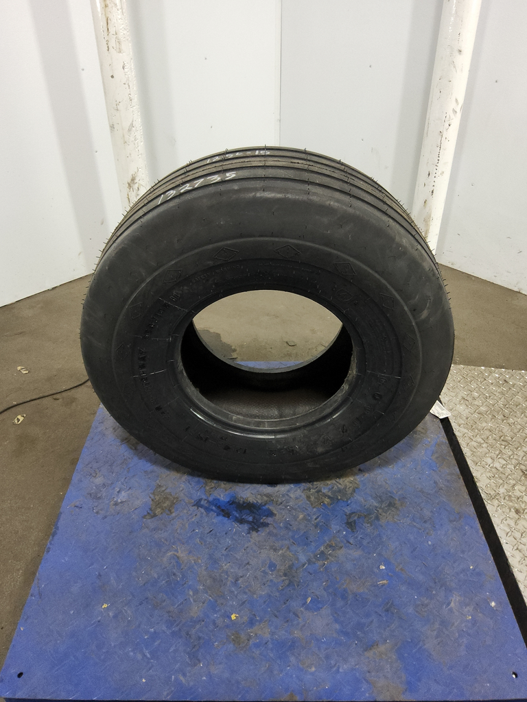 12.5L-15 Goodyear Farm FI Highway Service II I-1 F (12 Ply), 99%