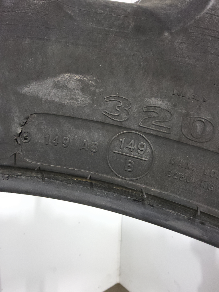 320/90R54 Goodyear Farm DT800 Super Traction R-1W 99%