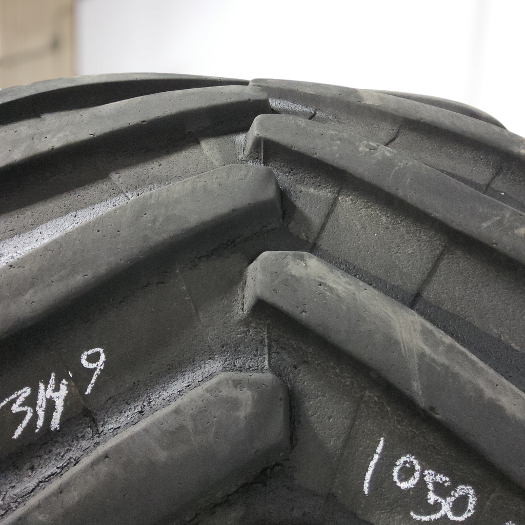 VF1050/50R32 Trelleborg TM3000 R-1W 75%