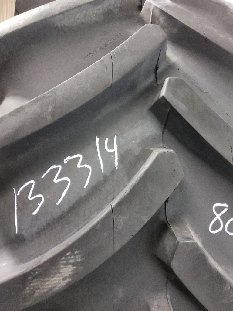 800/70R38 Goodyear Farm Optitrac R-1W 173D 90%