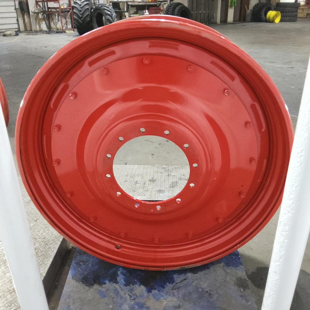 15"W x 50"D, Fendt/Agco Red 16-Hole Stub Disc