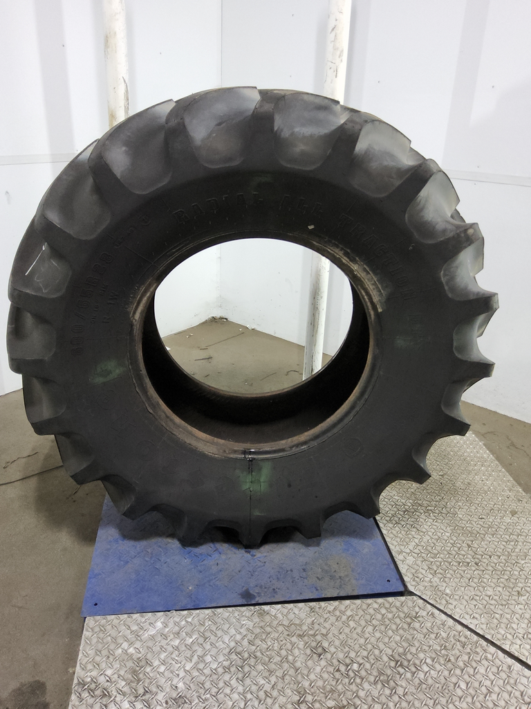 600/65R28 Firestone Radial All Traction DT R-1W