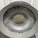 8-Hole Stub Disc (groups of 2 bolts) Center for 38"-54" Rim, Case IH Silver Mist