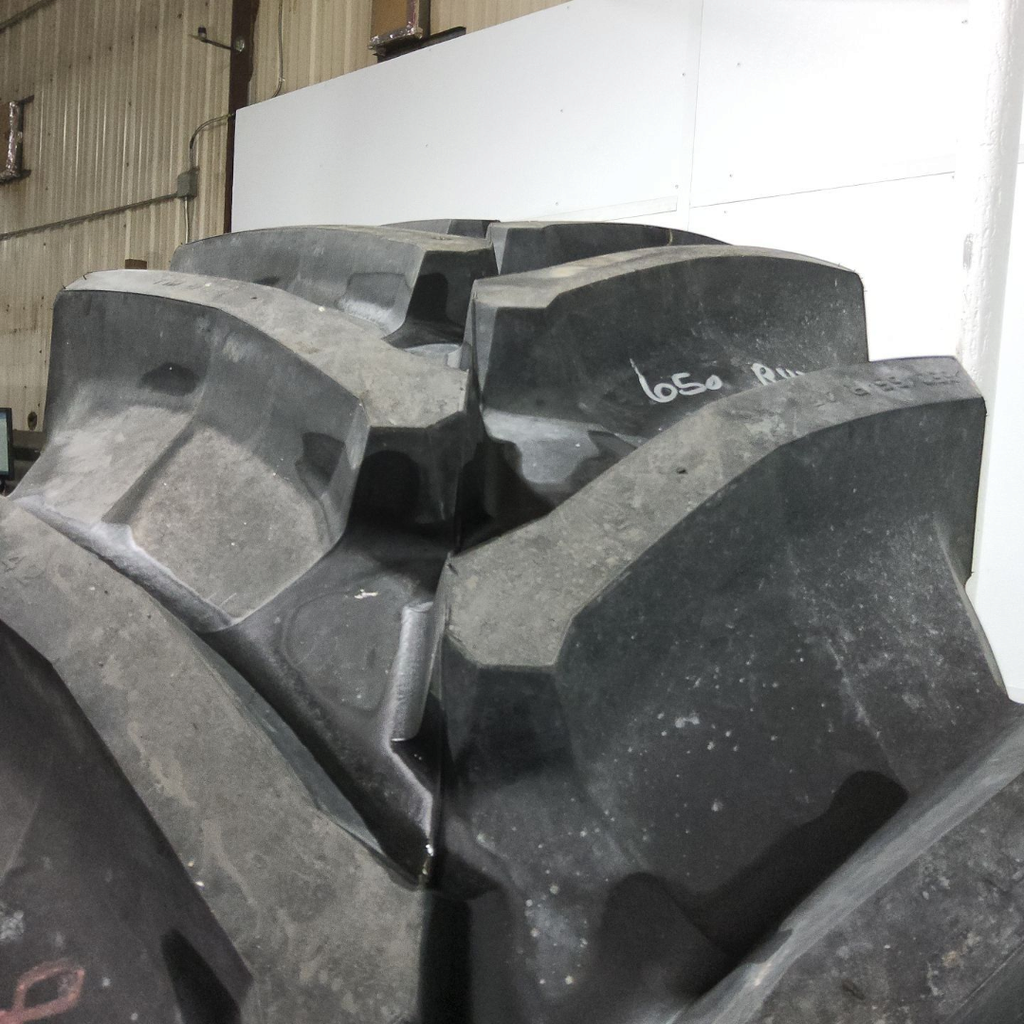 650/65R42 Trelleborg TM800 R-1W 158D 95%