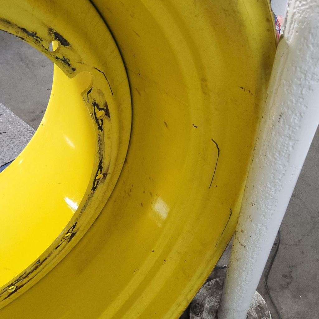 38"W x 46"D, John Deere Yellow 12-Hole Stub Disc