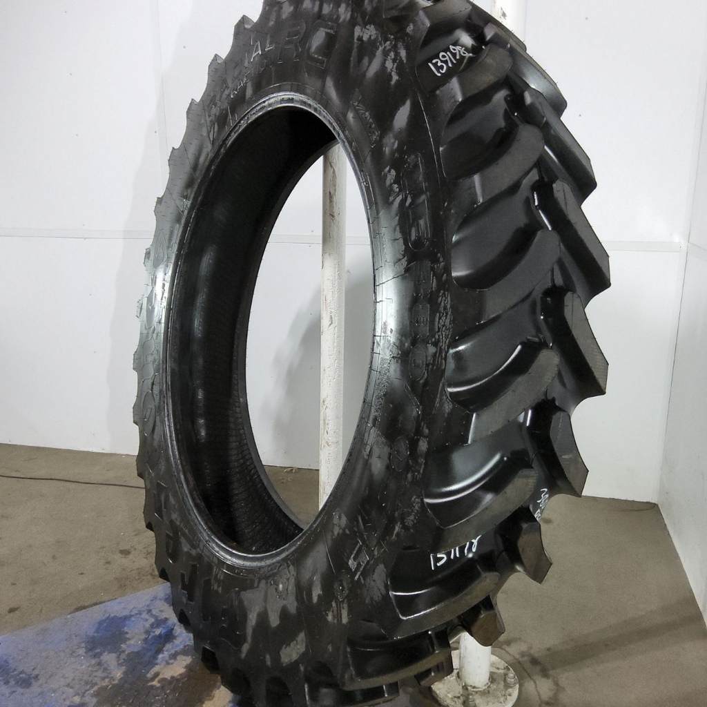 VF380/105R50 Firestone Radial All Traction RC R-1W 179D 99%