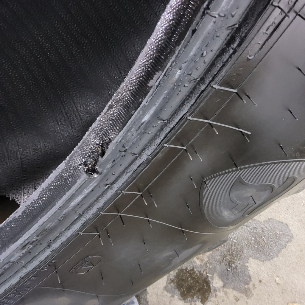 580/85R42 Firestone Radial Deep Tread 23 R-1W 166B 580/85R42 Firestone 80-85%