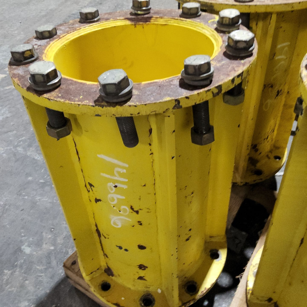 10-Hole 21"L Hub Extension/Triple, John Deere Yellow