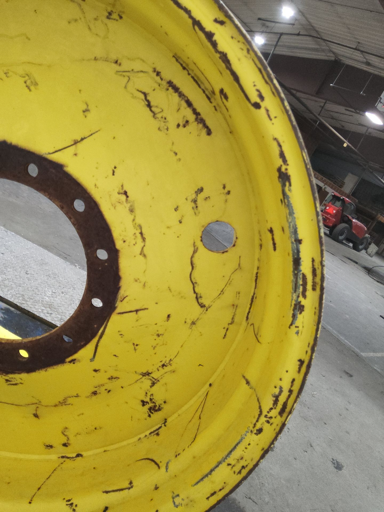 25"W x 38"D, John Deere Yellow 12-Hole Formed Plate Sprayer