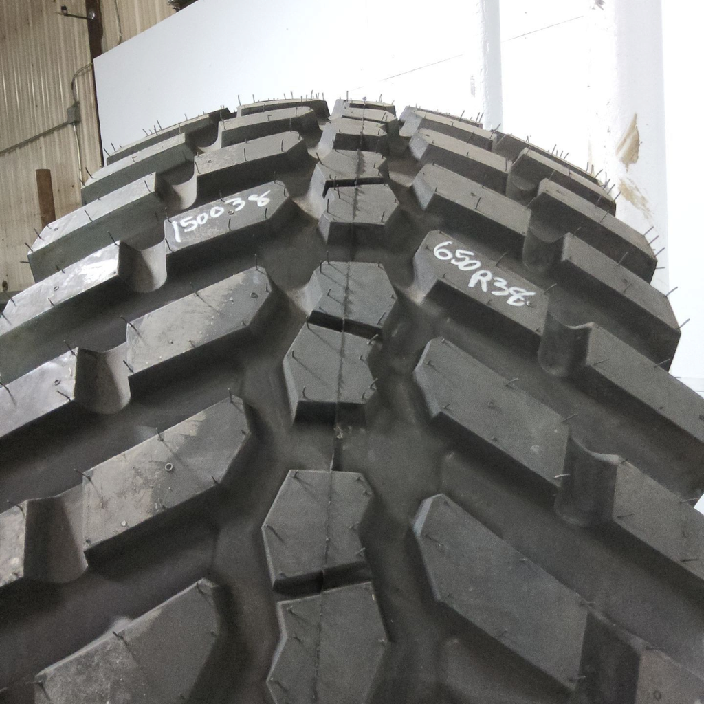 650/65R38 Alliance 550 Multi Use SB R-4 170D 99%