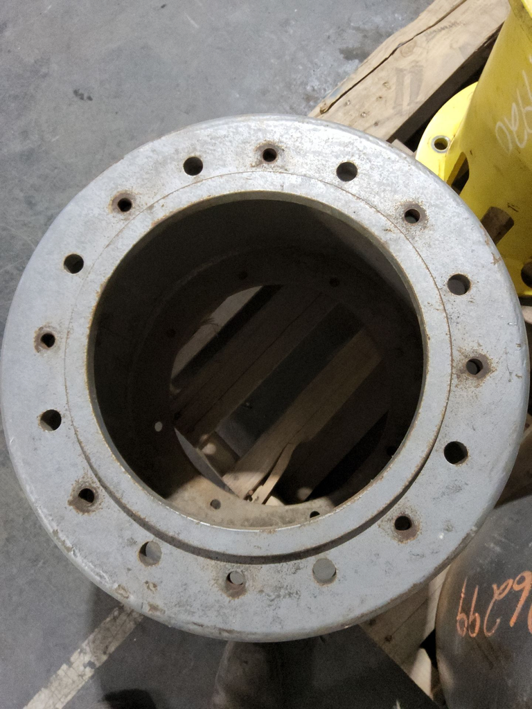 8-Hole 15.5"L FWD Spacer, Case IH Silver Mist