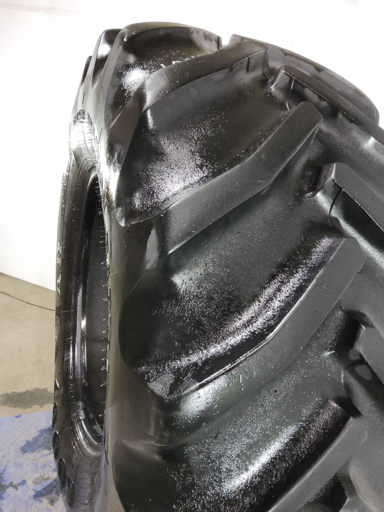 800/70R38 Goodyear Farm DT820 Super Traction R-1W 173A8 85%