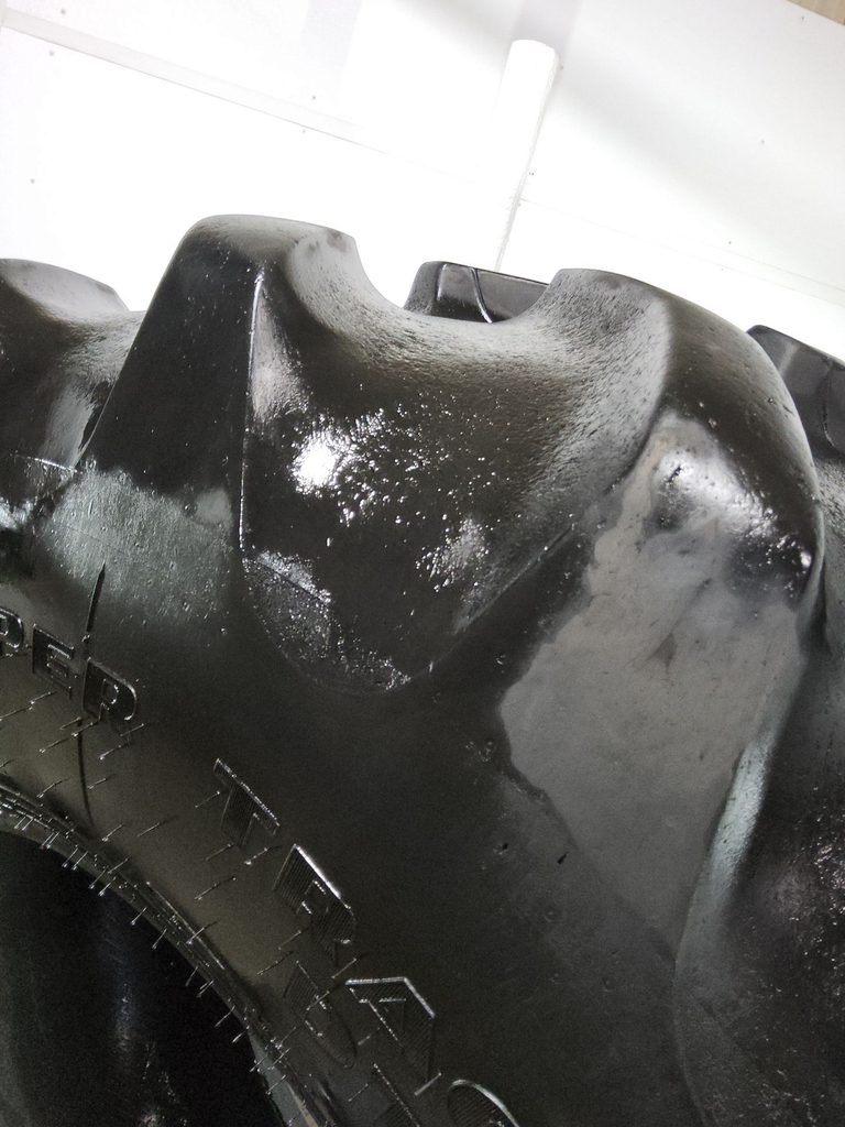 800/70R38 Goodyear Farm DT820 Super Traction R-1W 173A8 85%