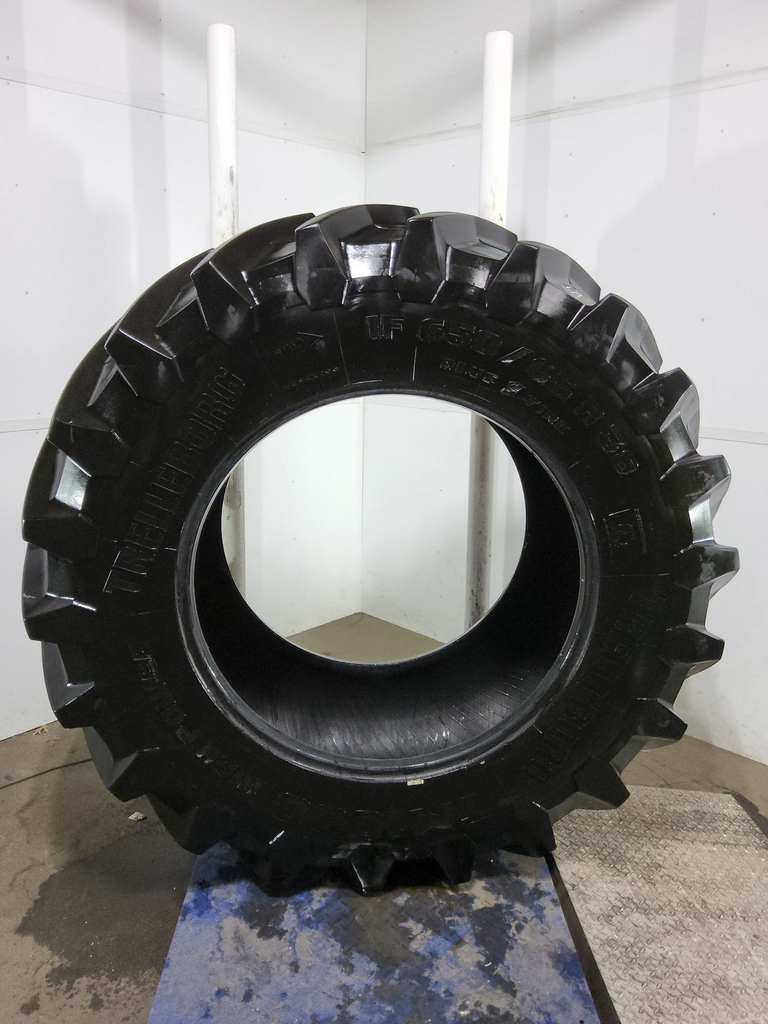 650/65R38 Trelleborg TM1000 High Power R-1W 169D 80%