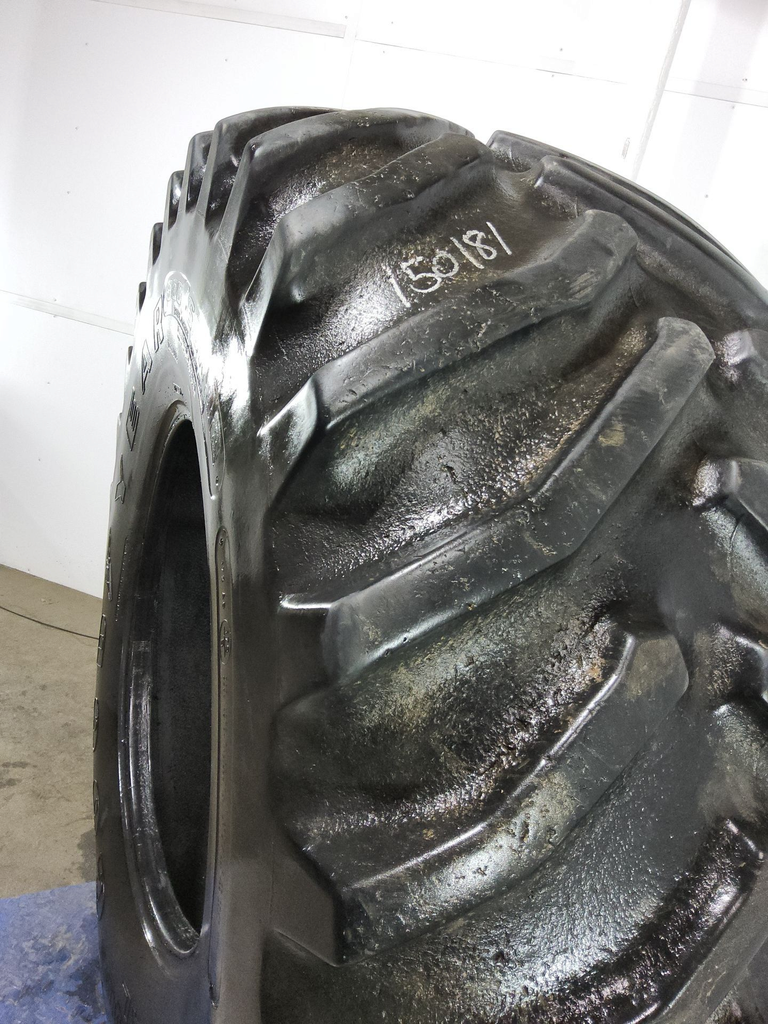 800/65R32 Goodyear Farm Dyna Torque Radial R-1 172A8 75%