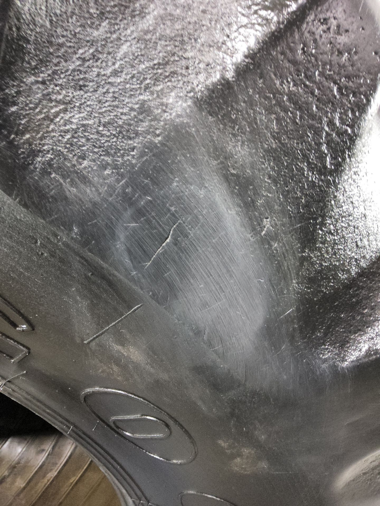 30.5L-32 Goodyear Farm Dyna Torque II R-1 F (12 Ply), 85%