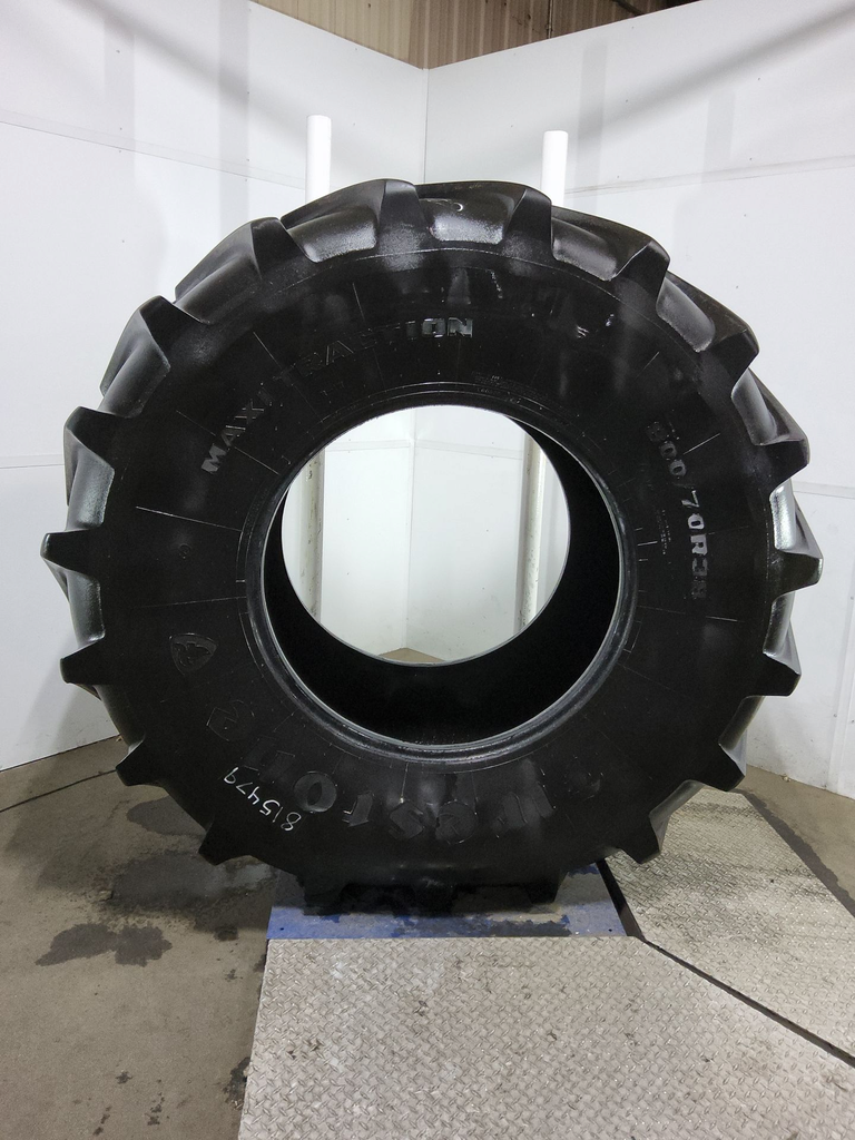 800/70R38 Firestone Maxi Traction R-1W 173D/173B 75%