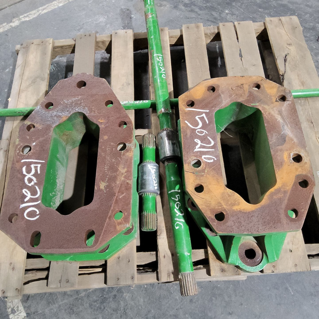 6.5"L Combine Frame Extension for John Deere Combine "S" Series ("D"22/22 spline drive shafts), John Deere Green