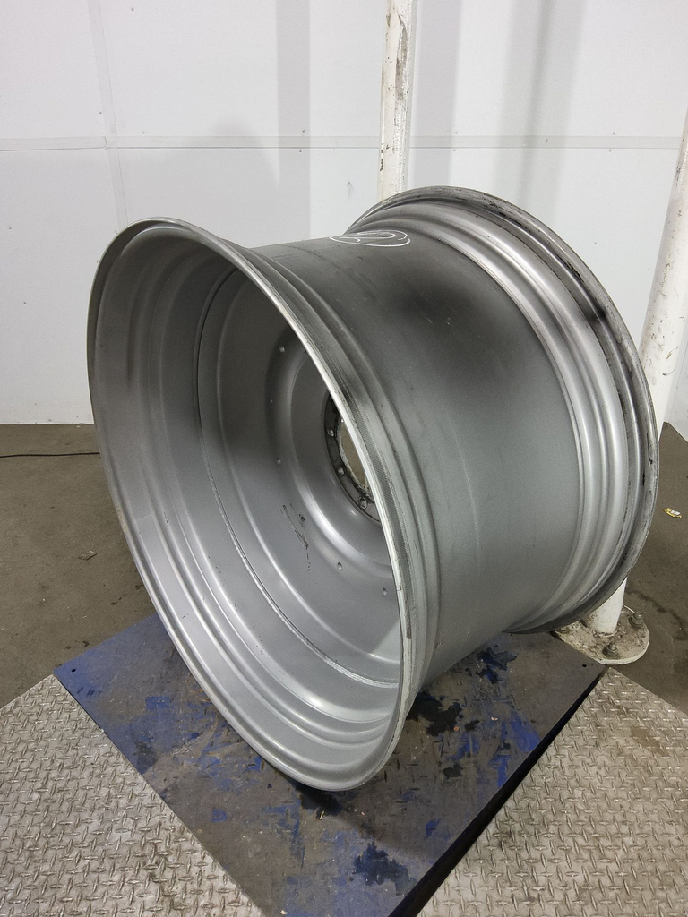 25"W x 42"D, Case IH Silver Mist 10-Hole Formed Plate