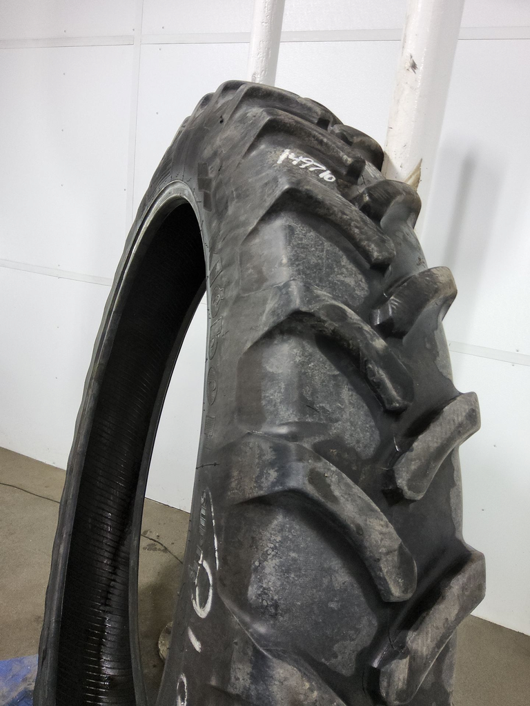 270/95R54 Kleber Super 3 R-1W 144A8 60%