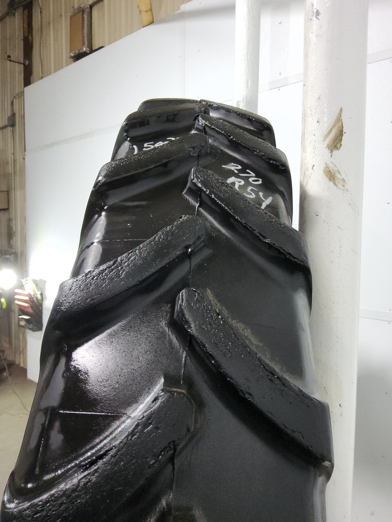 270/95R54 Kleber Super 3 R-1W 157B 65%