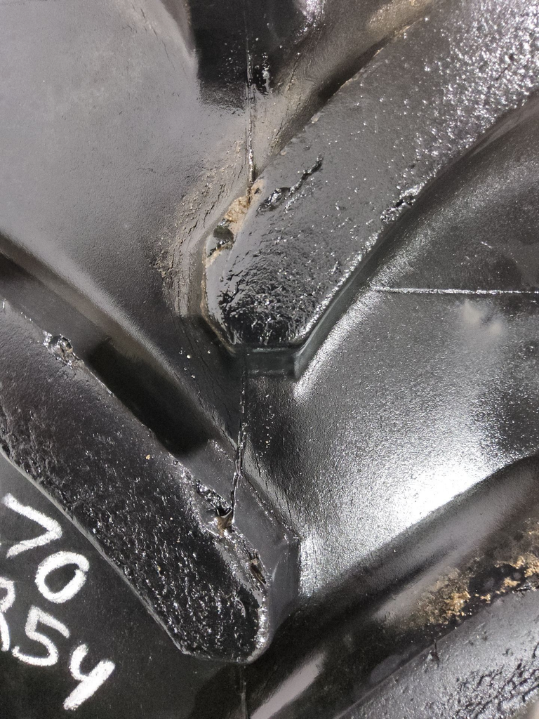 270/95R54 Kleber Super 3 R-1W 157B 65%
