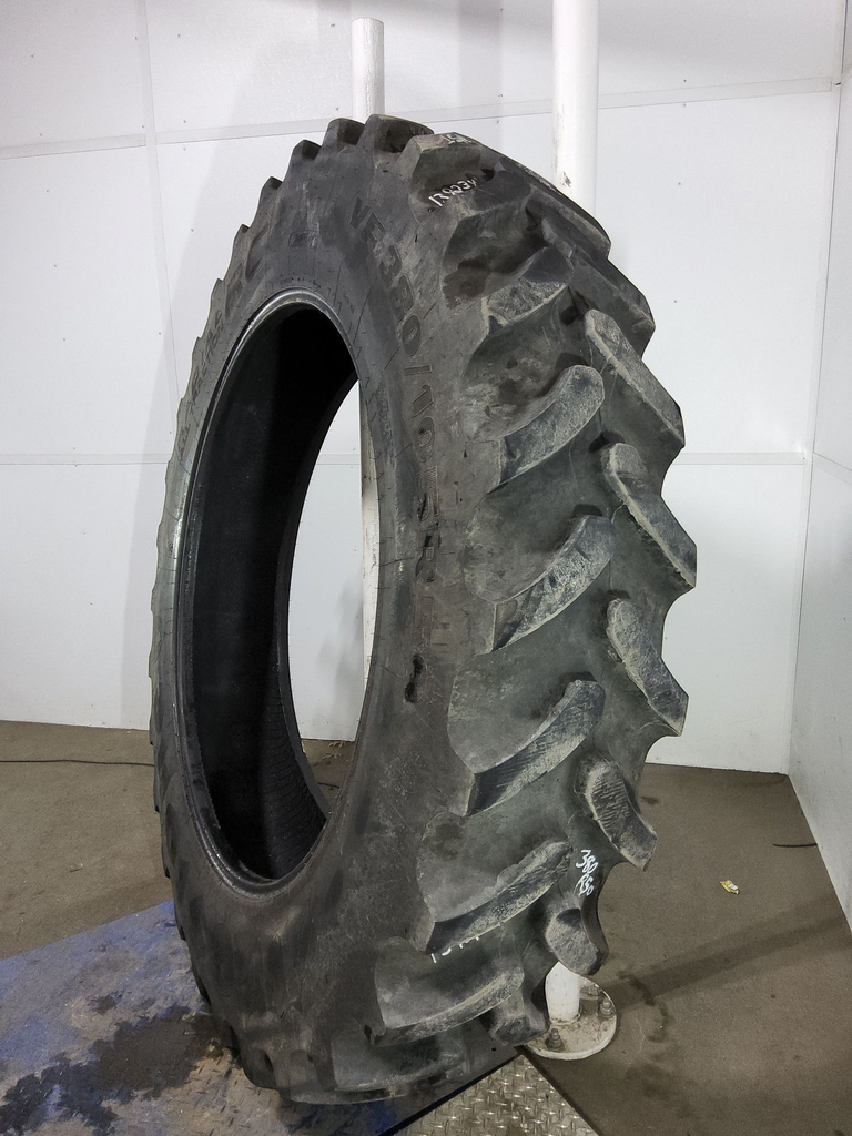 VF380/105R50 Firestone Radial All Traction RC R-1W 179D 90%