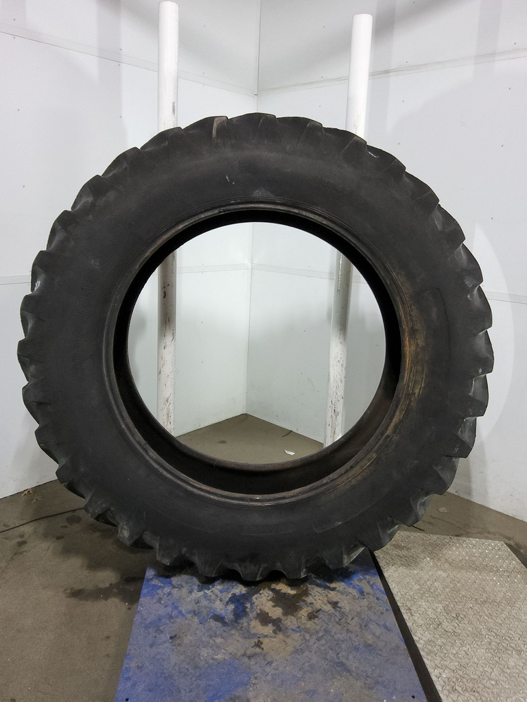 18.4R46 Titan Farm Hi Traction Lug Radial R-1 155A8 65%