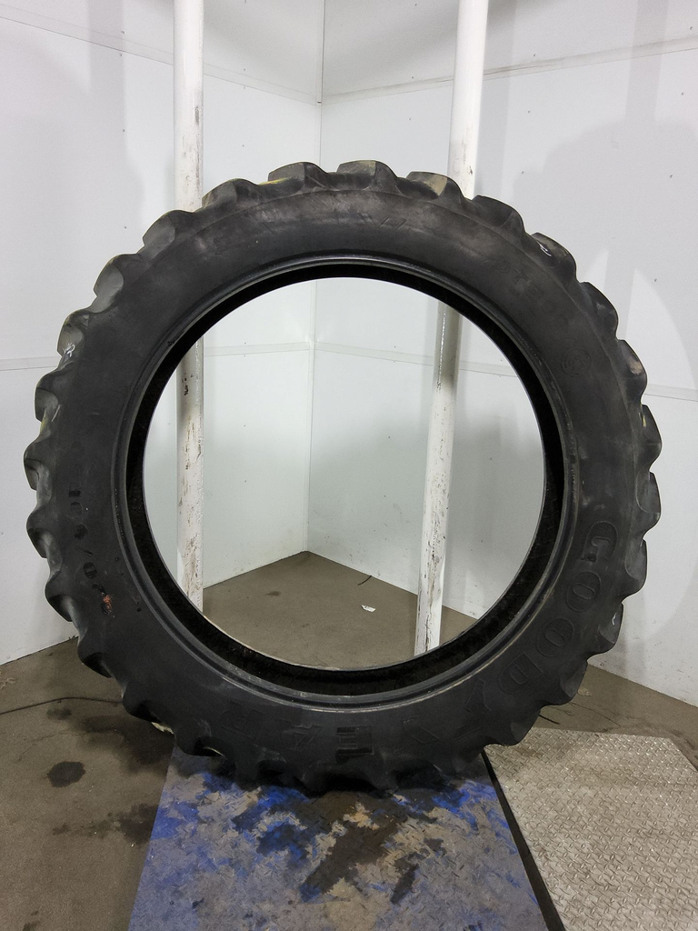 320/90R50 Goodyear Farm DT800 R-1W 147A8 80%