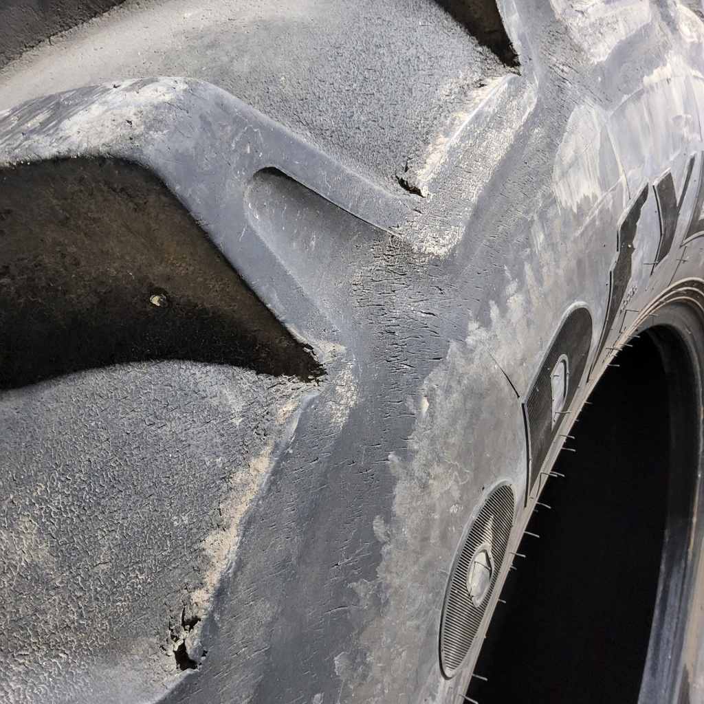650/85R38 Goodyear Farm DT824 Optitrac R-1W 173A8 75%