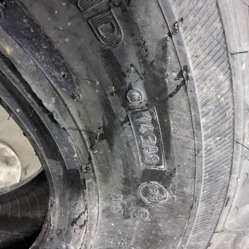 340/80R18 Galaxy Multi Use 550 143A8 99%