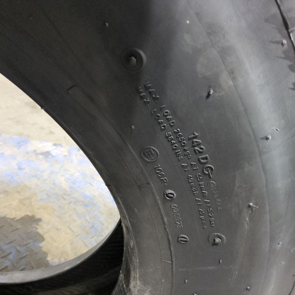 VF245/70R19.5 BKT Tires SR -713 I-1 142D 95%