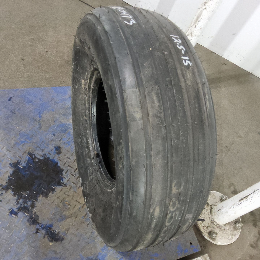 12.5L-15 Goodyear Farm Utility SL I-1 D (8 Ply), 99%