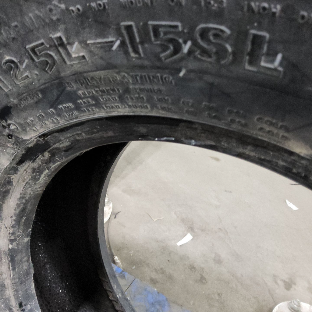 12.5L-15 Goodyear Farm Utility SL I-1 D (8 Ply), 99%