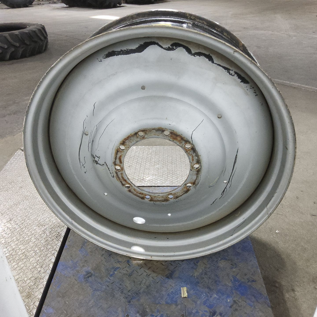 16"W x 42"D, Case IH Silver Mist 10-Hole Formed Plate